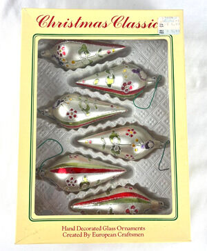 Vtg Romania Hand Decorated Glass Finial Ornaments Set of 6 Silver Red Glitter
